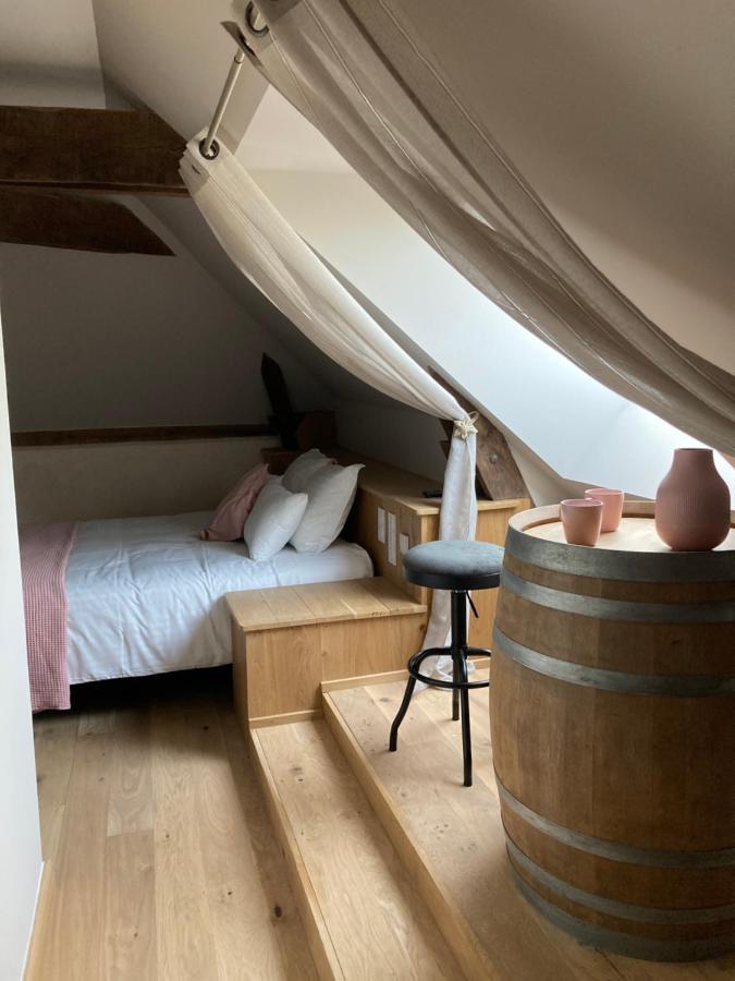 Saint-Aubin-des-Landes Le Moulin De Bretigneul Bed & Breakfast エクステリア 写真