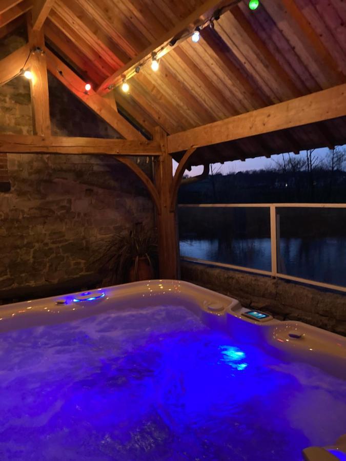 Saint-Aubin-des-Landes Le Moulin De Bretigneul Bed & Breakfast エクステリア 写真